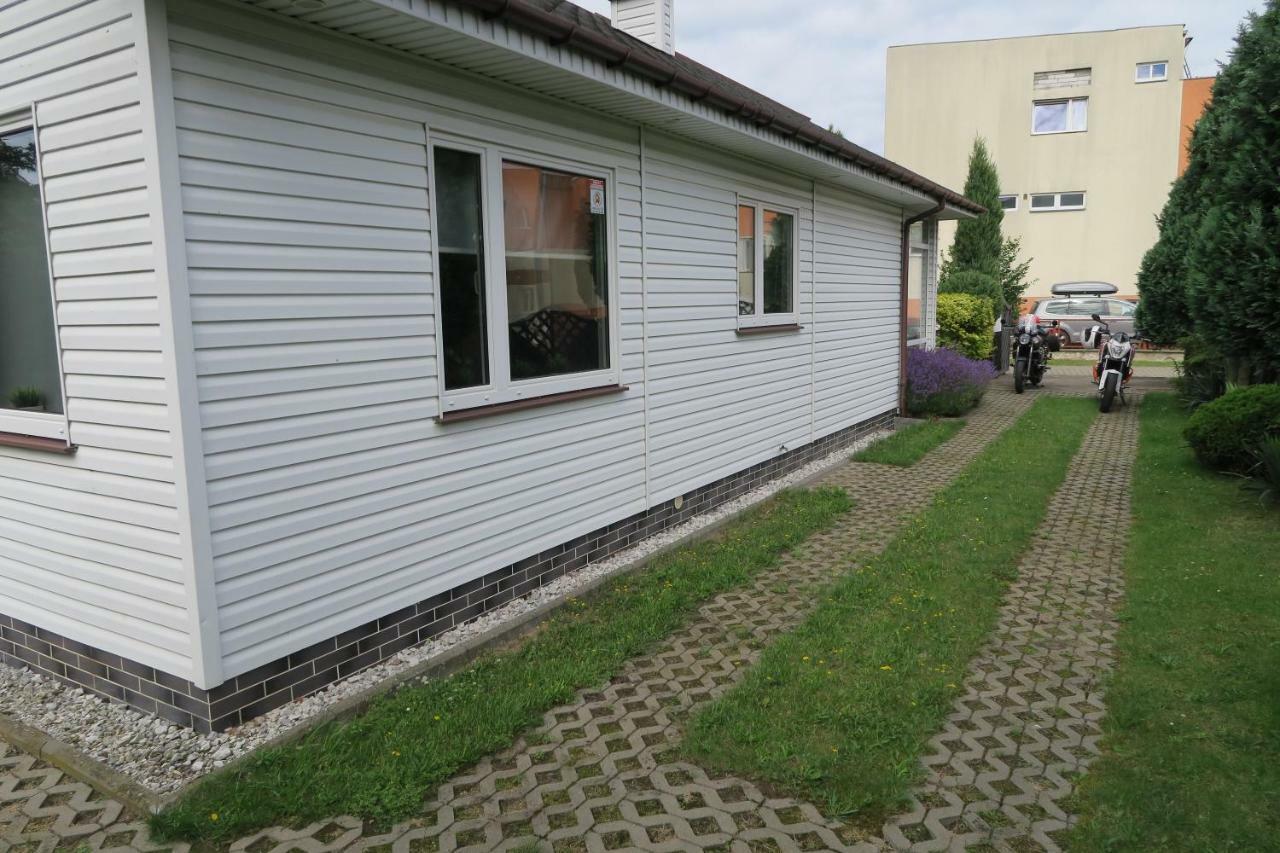 Jednorodzinny Dom Westchnien W Dziwnowie Exterior foto